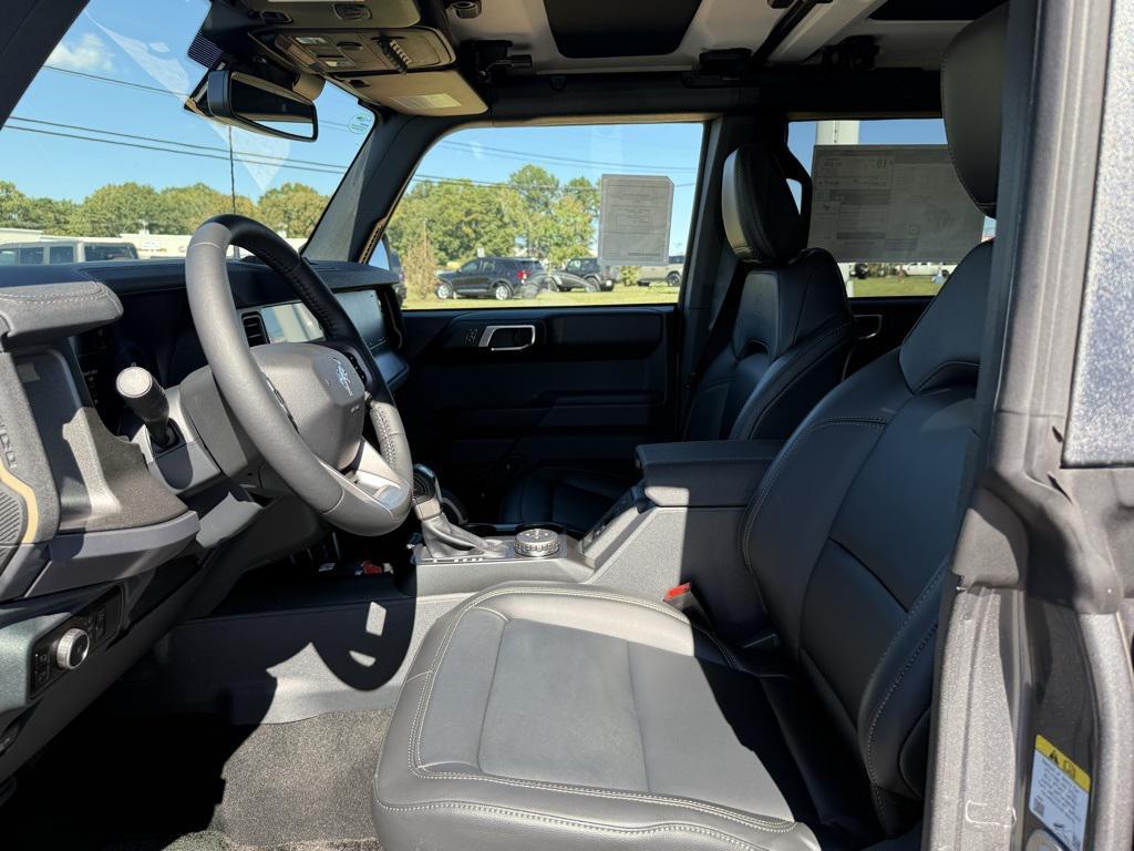 new 2025 Ford Bronco car, priced at $61,277