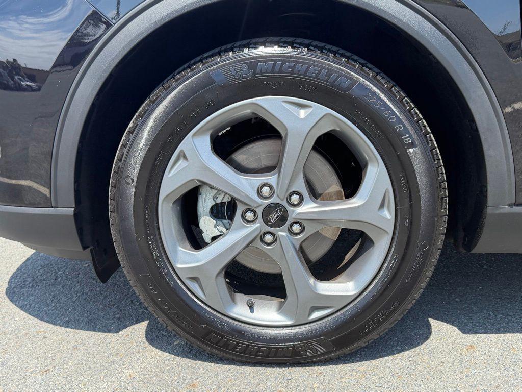 used 2025 Ford Escape car, priced at $23,777