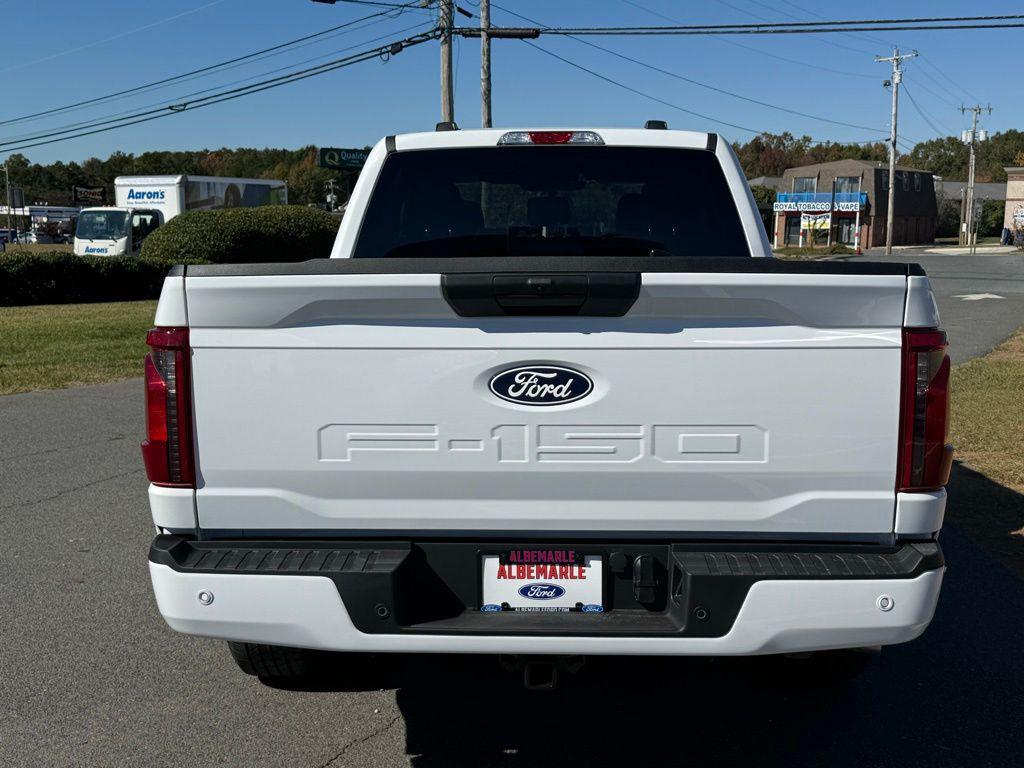 new 2025 Ford F-150 car, priced at $35,777
