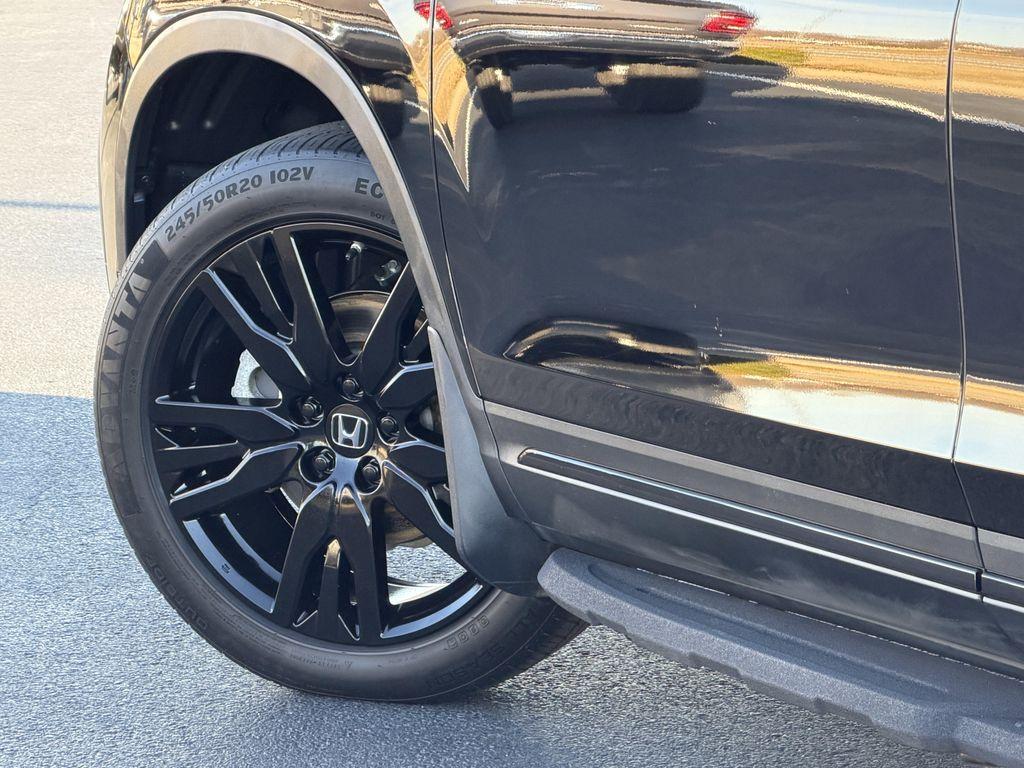 used 2022 Honda Pilot car, priced at $34,950