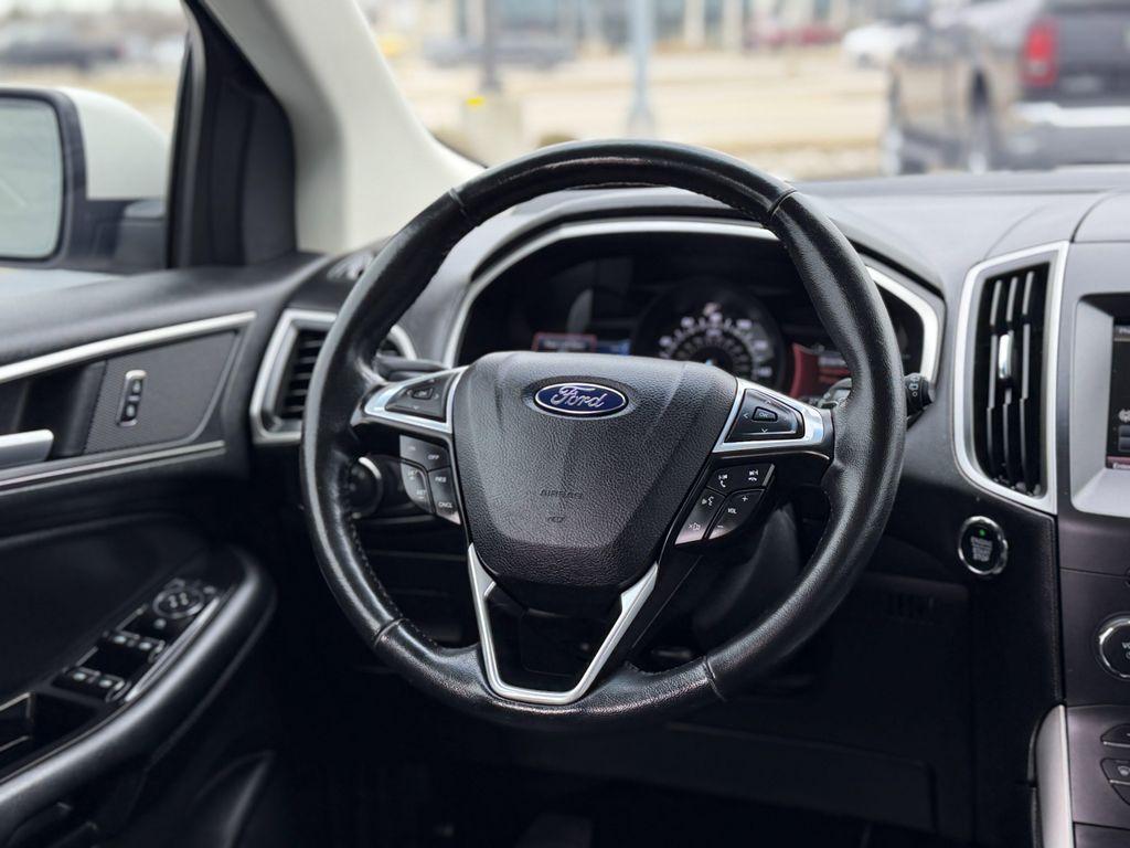 used 2015 Ford Edge car
