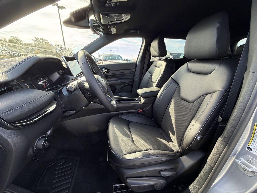 new 2026 Jeep Compass car, priced at $31,650