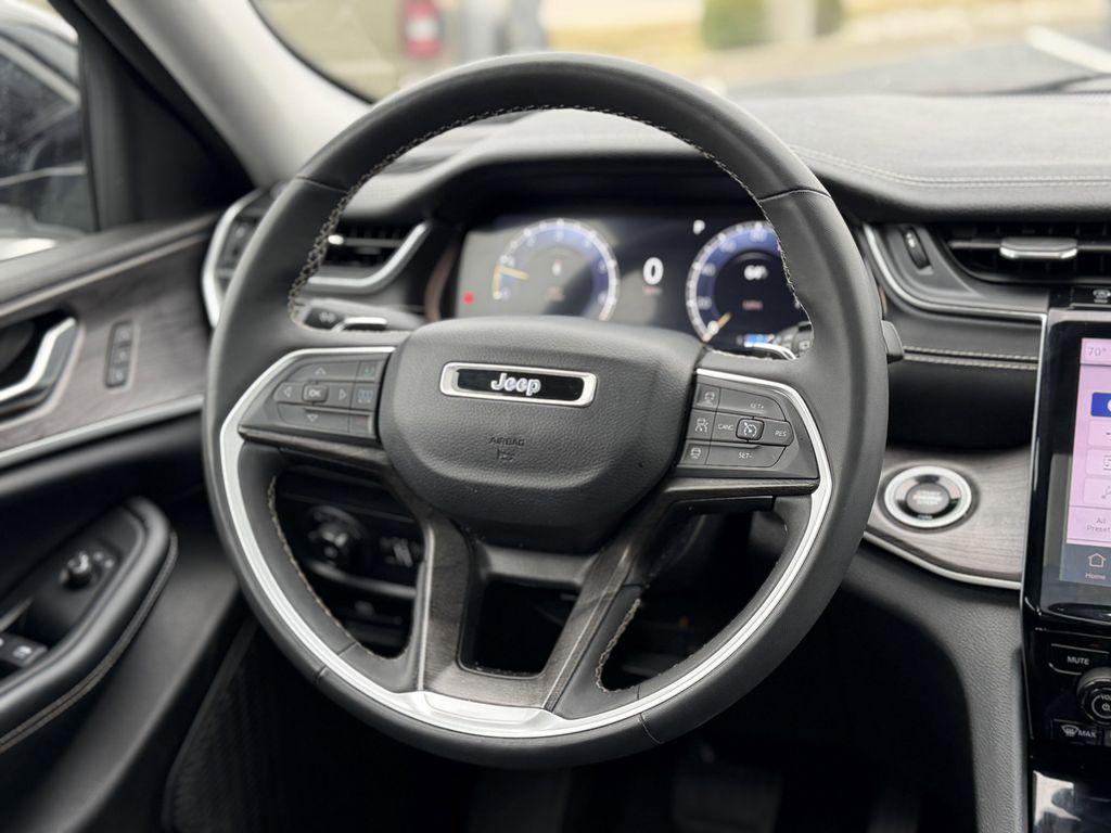 used 2023 Jeep Grand Cherokee car, priced at $30,900