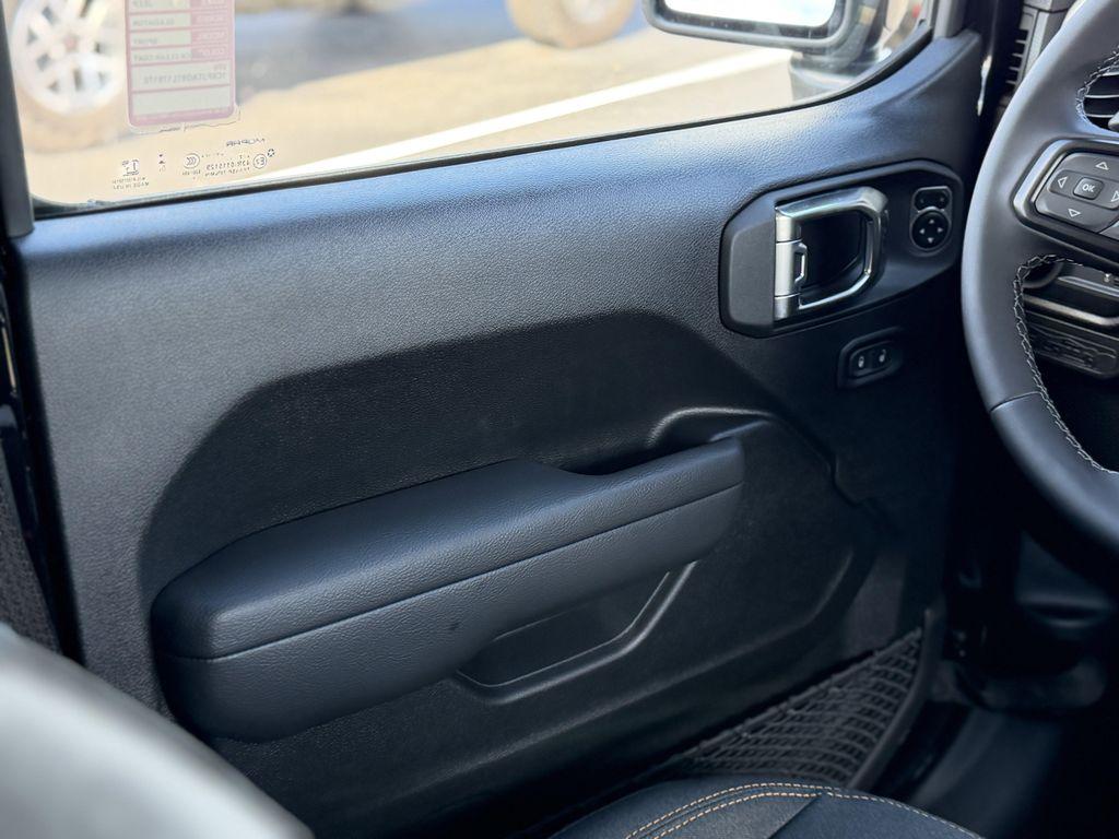 new 2026 Jeep Gladiator car, priced at $49,350