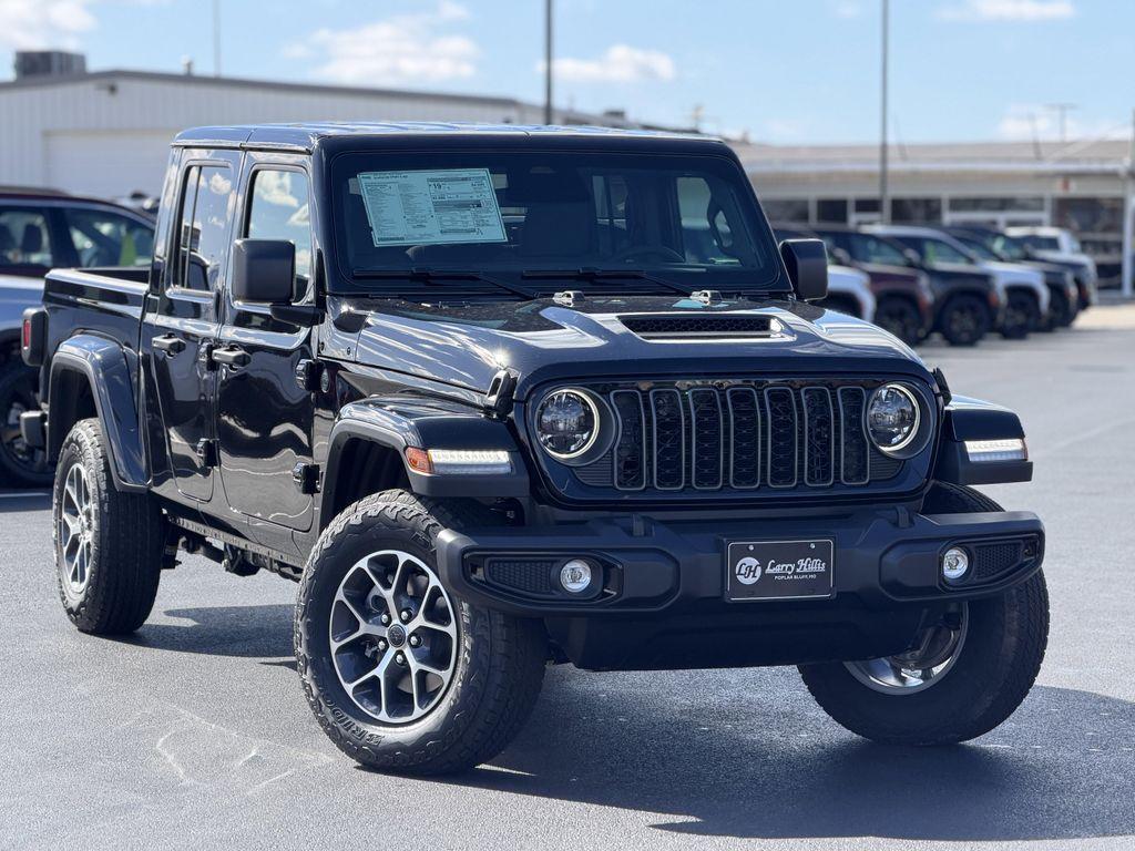 new 2026 Jeep Gladiator car, priced at $49,350