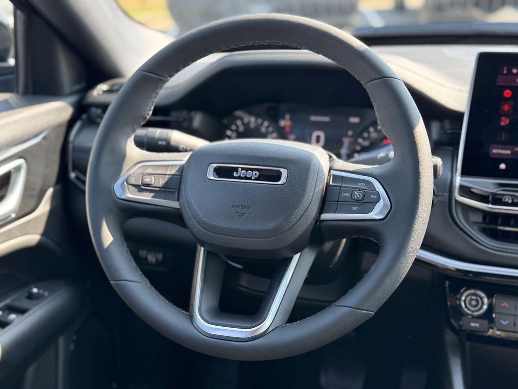 new 2026 Jeep Compass car, priced at $31,225