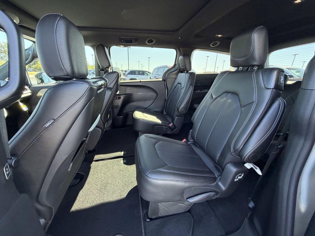 new 2026 Chrysler Pacifica car, priced at $47,250