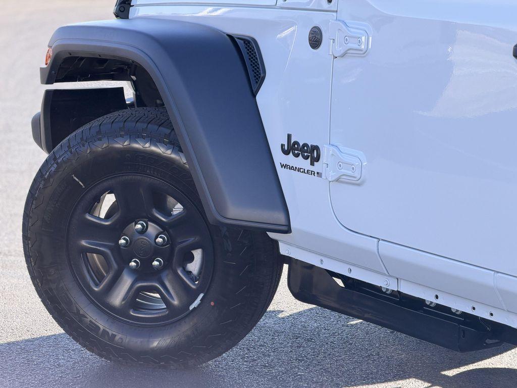 new 2026 Jeep Wrangler car, priced at $42,105