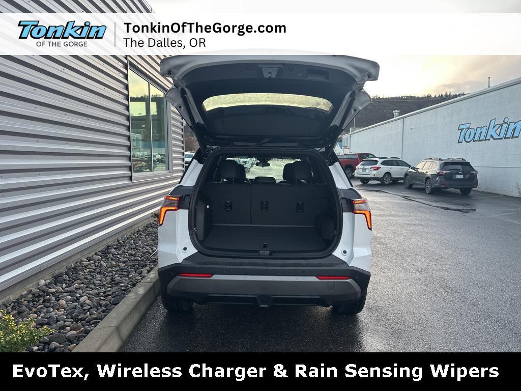 new 2026 Chevrolet Equinox car, priced at $34,621