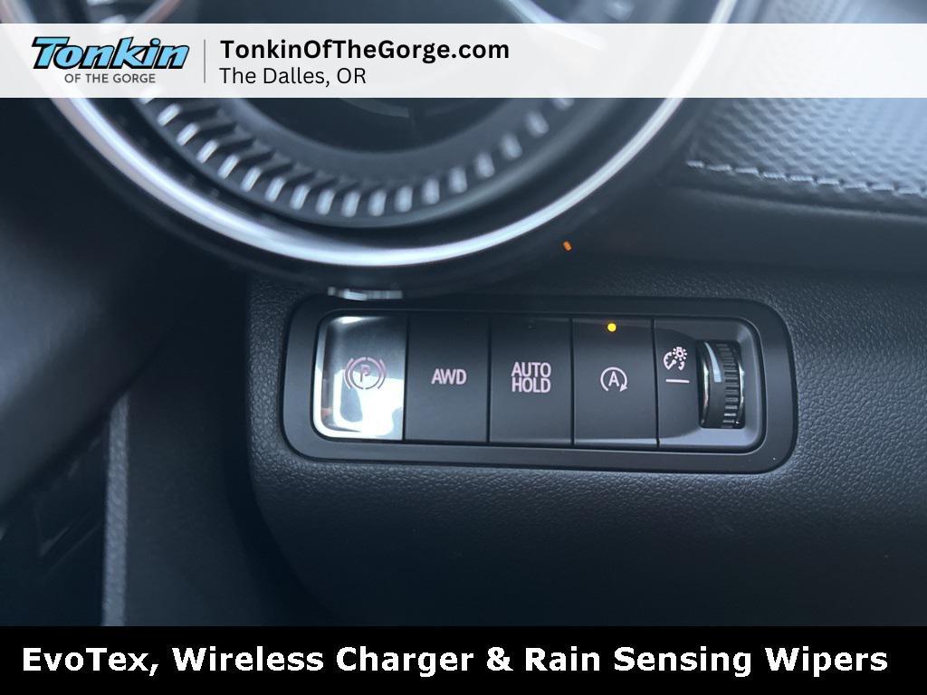 new 2026 Chevrolet Equinox car, priced at $34,621