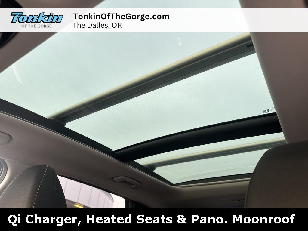 used 2022 Hyundai TUCSON Hybrid car, priced at $19,667