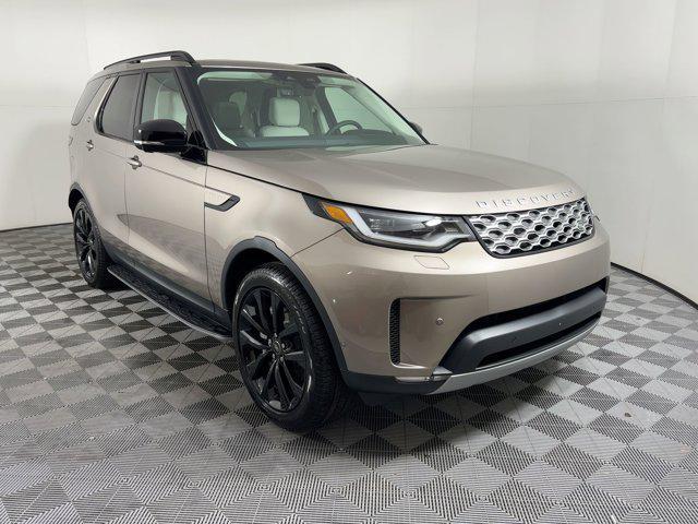 new 2026 Land Rover Discovery car, priced at $72,001