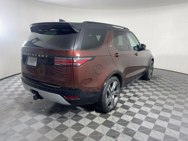 new 2026 Land Rover Discovery car, priced at $76,722