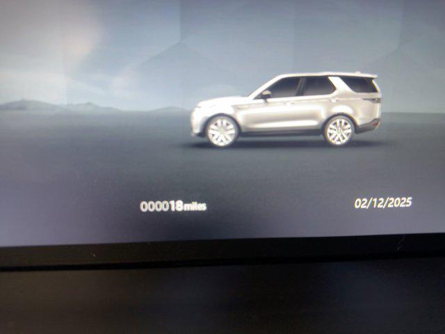 new 2026 Land Rover Discovery car, priced at $76,722