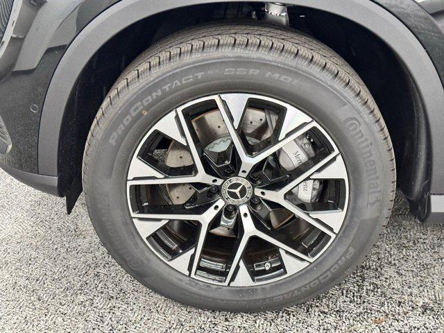 new 2026 Mercedes-Benz GLC 350e car, priced at $61,550