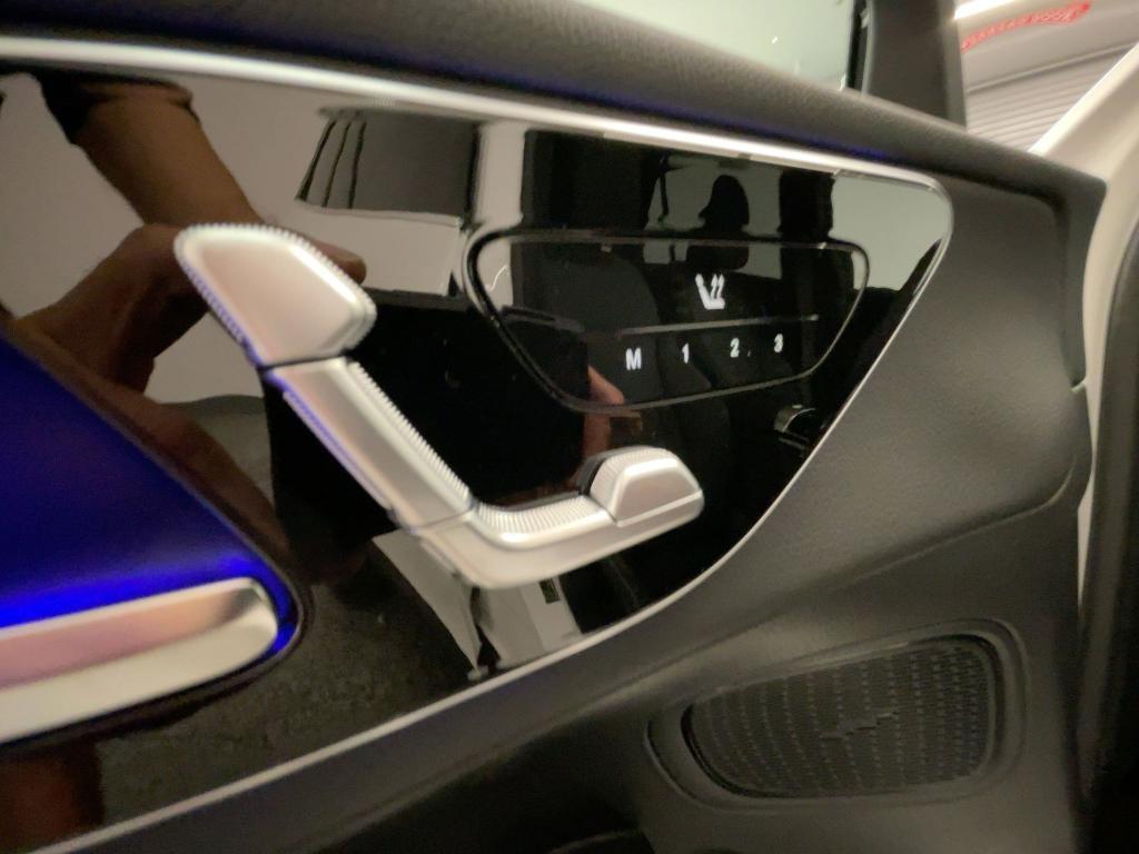 new 2026 Mercedes-Benz GLC 300 car, priced at $55,055