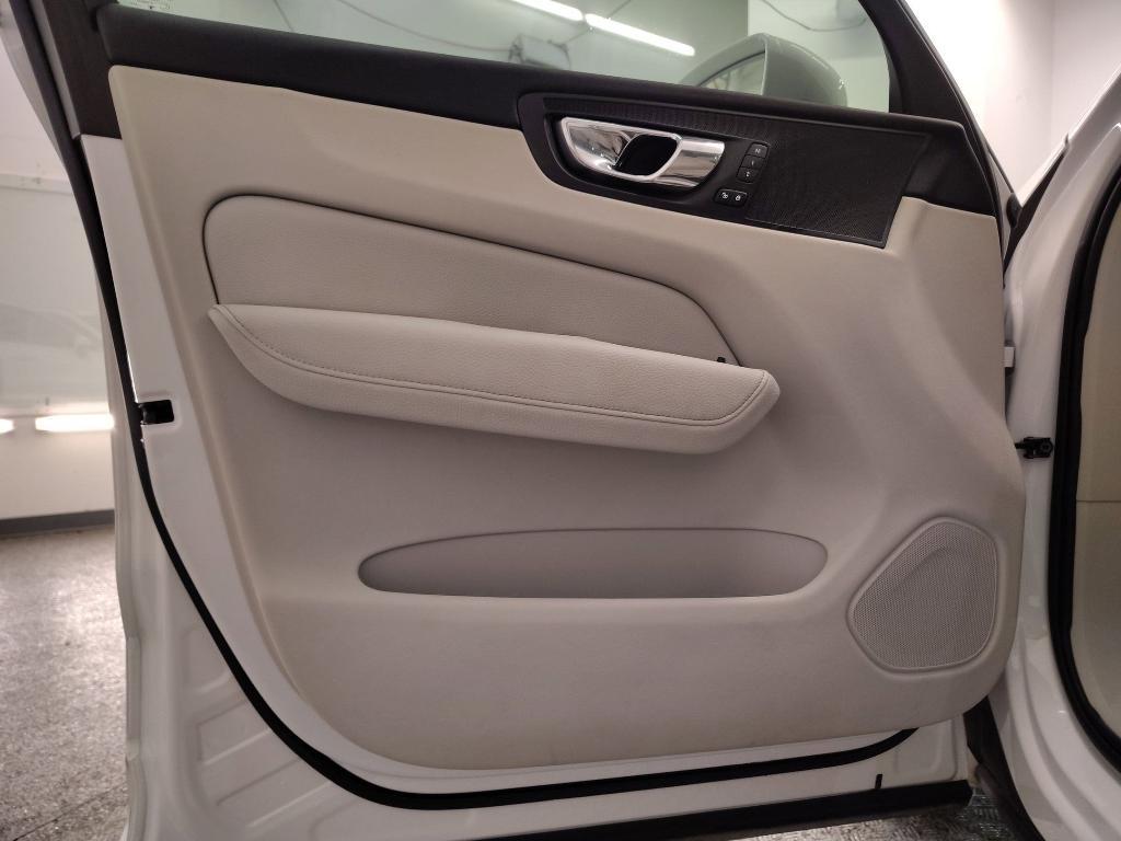 used 2018 Volvo XC60 car, priced at $14,999