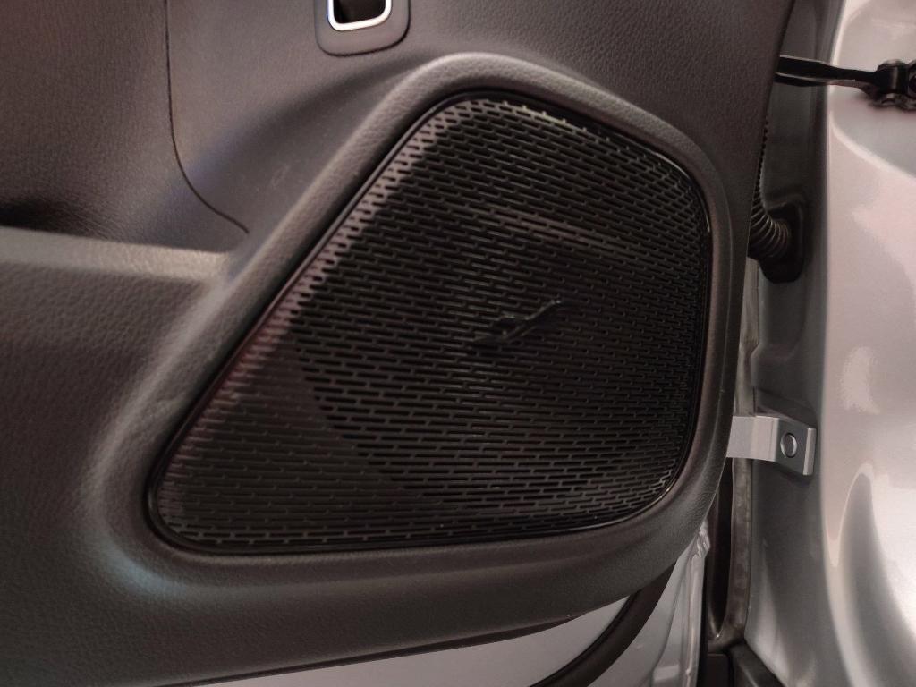 new 2026 Mercedes-Benz GLB 250 car, priced at $54,675