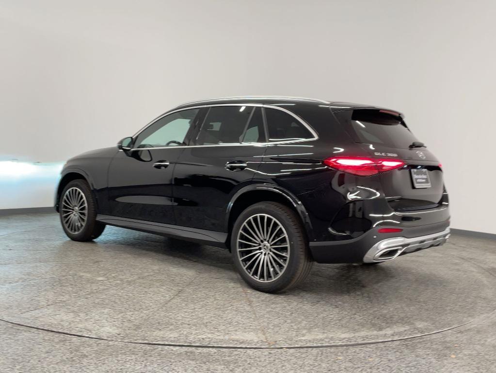 new 2026 Mercedes-Benz GLC 300 car, priced at $60,595