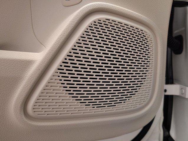 new 2026 Mercedes-Benz GLA 250 car, priced at $44,935