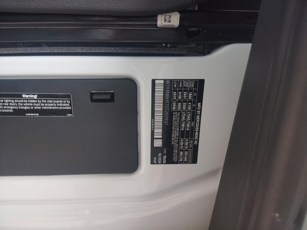 new 2025 Mercedes-Benz Sprinter 2500 car, priced at $61,662