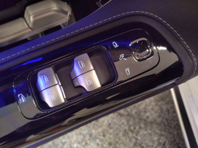 new 2026 Mercedes-Benz AMG SL 43 car, priced at $118,180