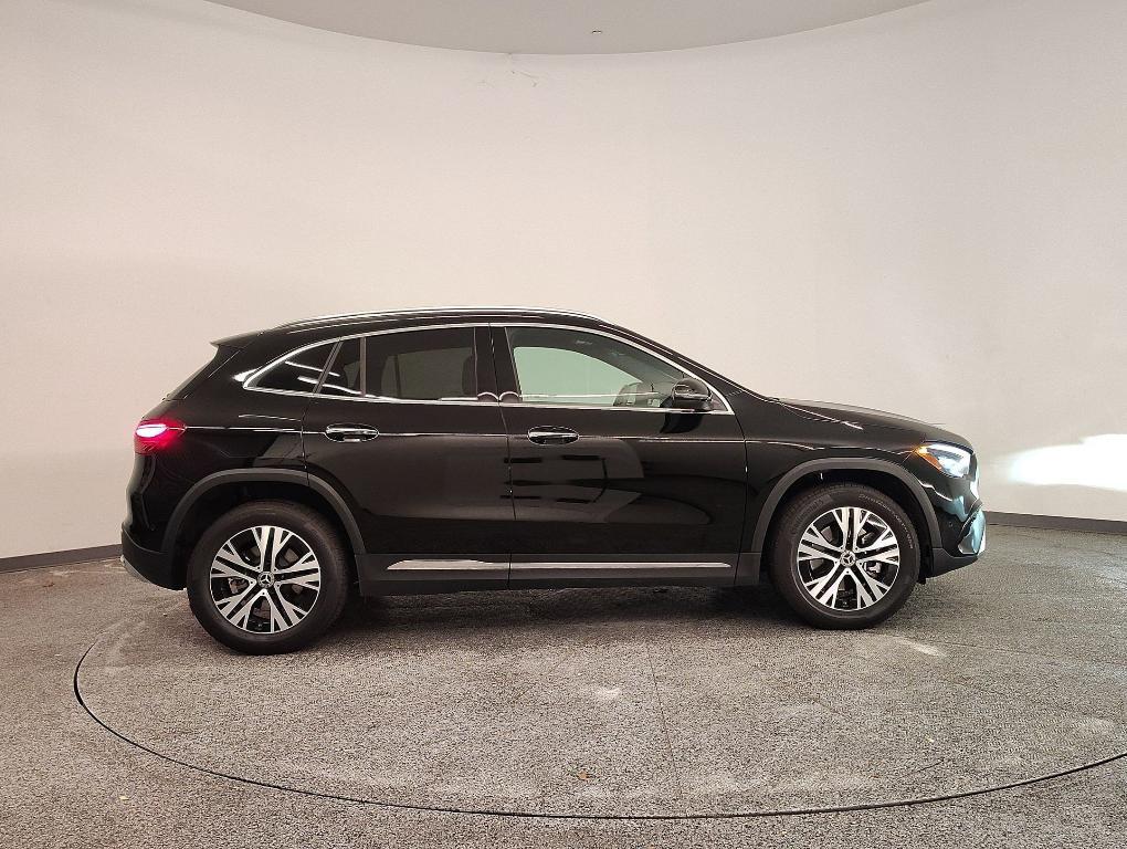 used 2026 Mercedes-Benz GLA 250 car, priced at $42,998