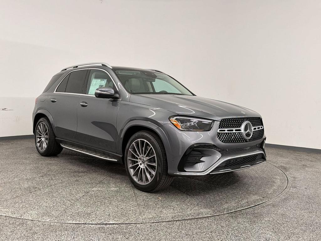 new 2026 Mercedes-Benz GLE 450 car, priced at $81,295
