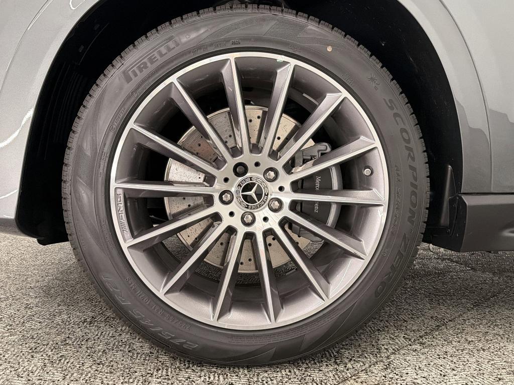 new 2026 Mercedes-Benz GLE 450 car, priced at $81,295