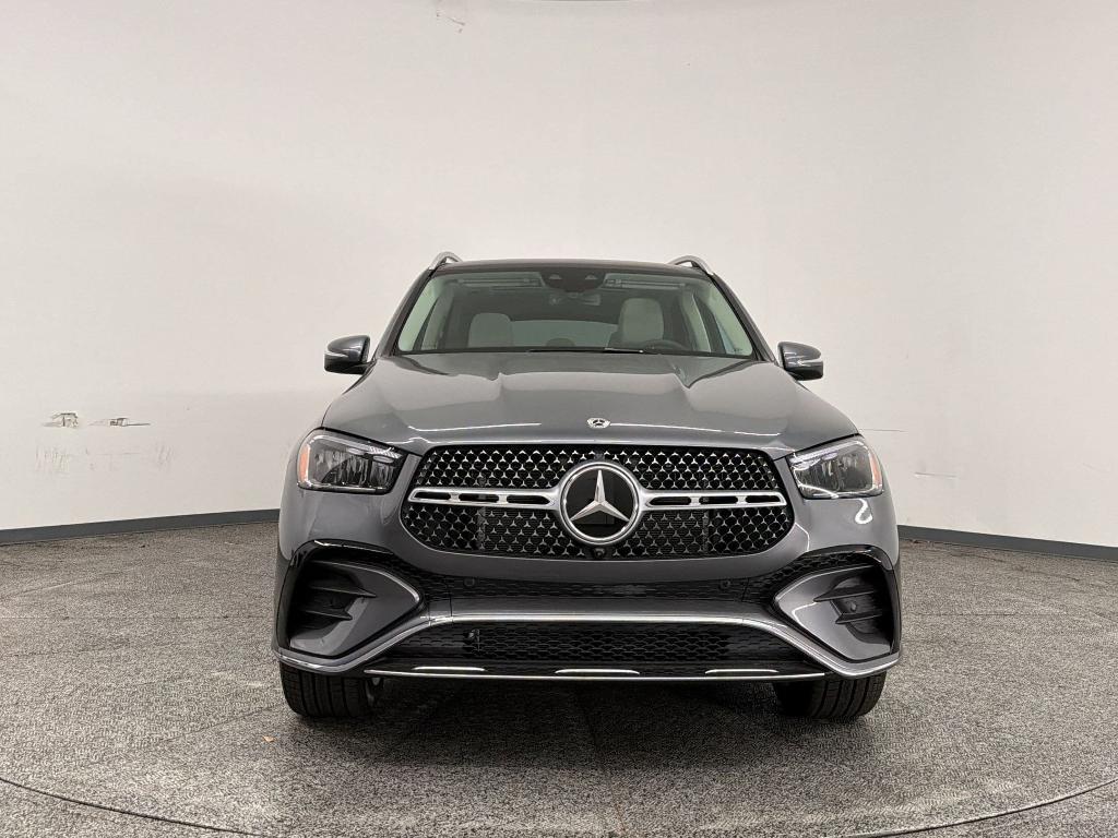 new 2026 Mercedes-Benz GLE 450 car, priced at $81,295