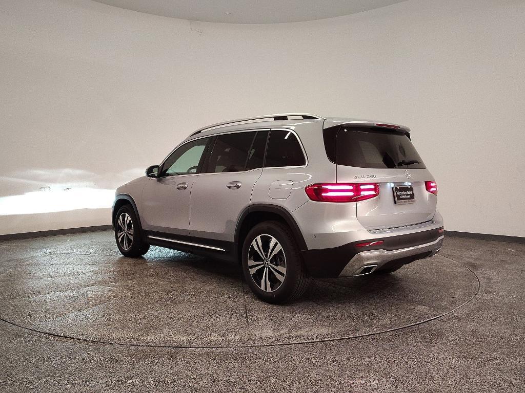 new 2026 Mercedes-Benz GLB 250 car, priced at $49,325