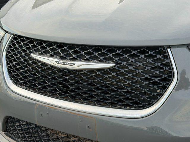 used 2022 Chrysler Pacifica car, priced at $26,500