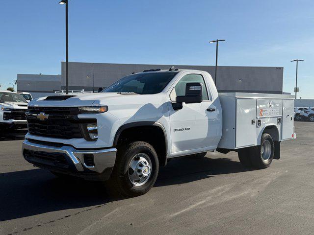 new 2025 Chevrolet Silverado 3500 car, priced at $51,143