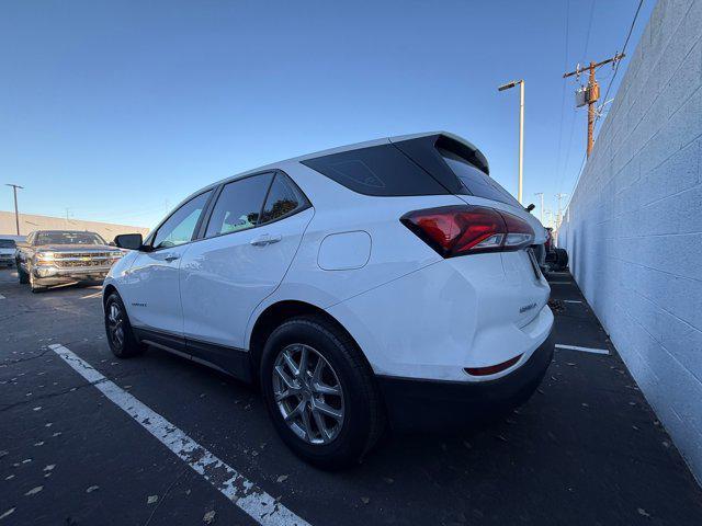 used 2022 Chevrolet Equinox car, priced at $16,000