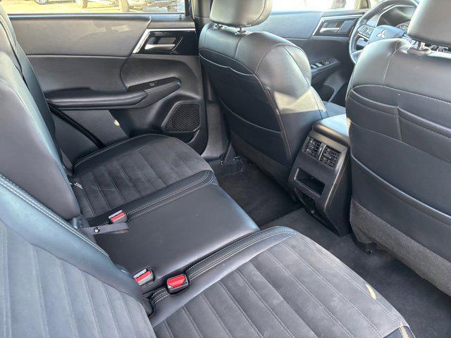 used 2024 Mitsubishi Outlander car, priced at $21,000