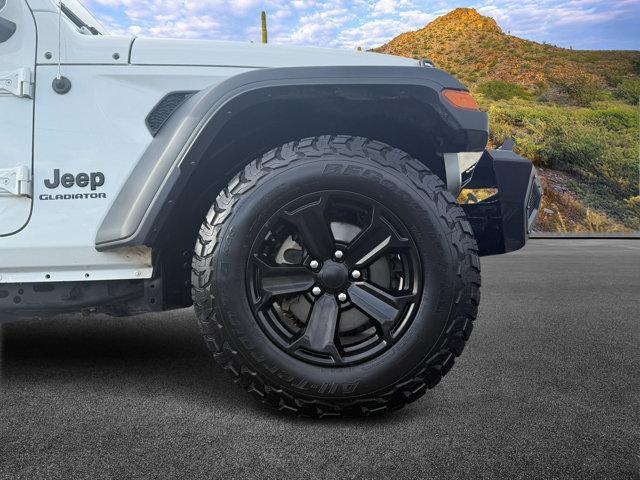 used 2022 Jeep Gladiator car, priced at $30,000