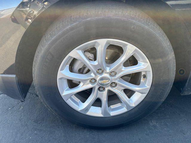 used 2021 Chevrolet Equinox car, priced at $16,500