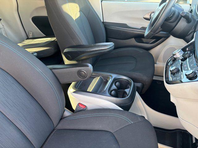 used 2021 Chrysler Pacifica car, priced at $19,999