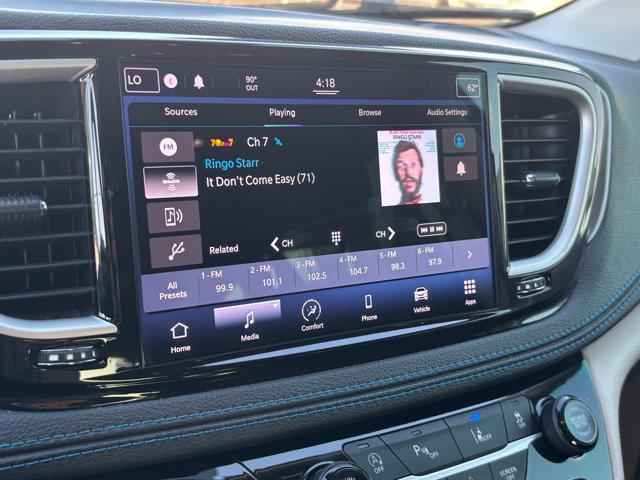 used 2021 Chrysler Pacifica car, priced at $19,999