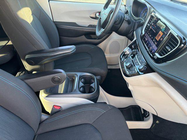 used 2021 Chrysler Pacifica car, priced at $19,999