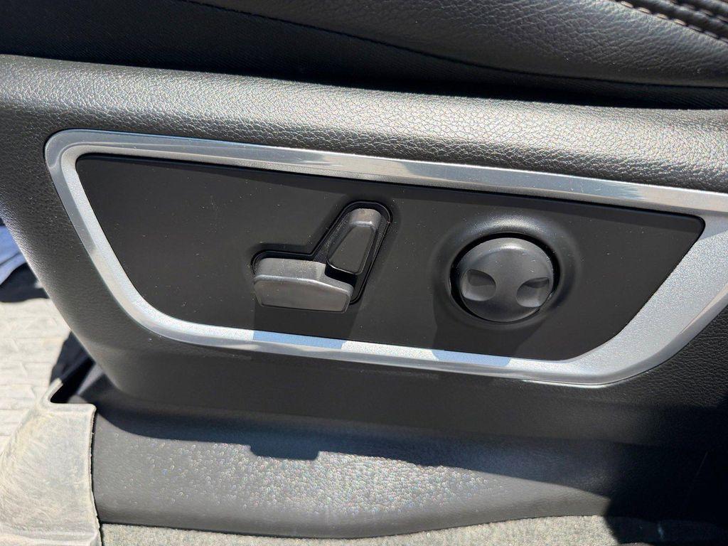 used 2023 Ram 1500 car, priced at $39,098