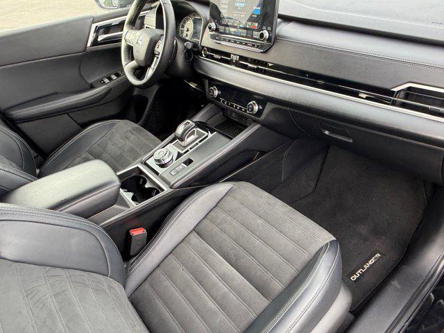 used 2024 Mitsubishi Outlander car, priced at $22,095