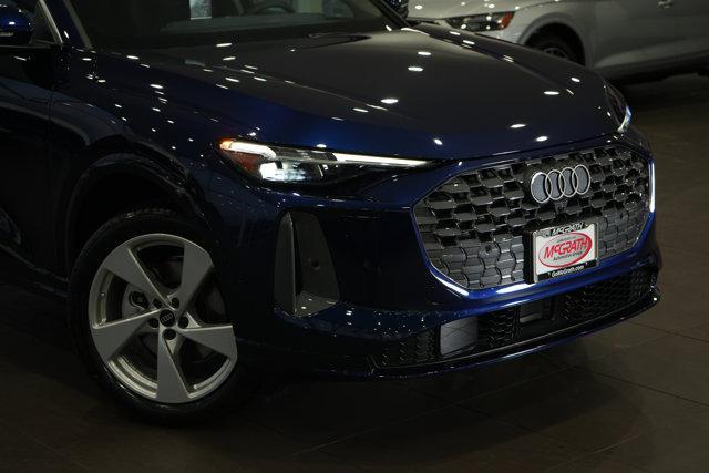 new 2025 Audi Q5 car, priced at $61,185