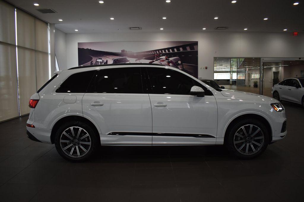 used 2023 Audi Q7 car, priced at $40,967