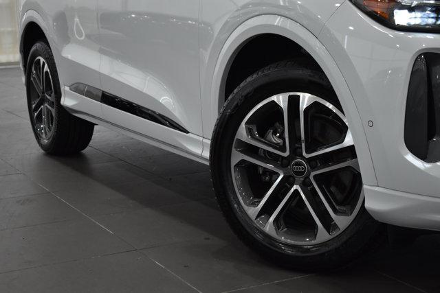 used 2025 Audi Q5 car, priced at $49,555