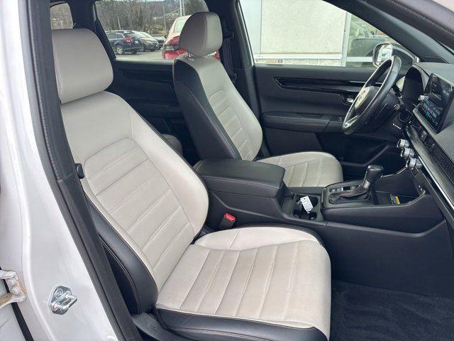 used 2023 Honda CR-V Hybrid car, priced at $32,995