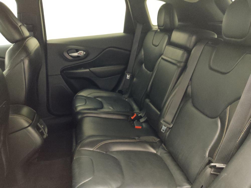 used 2016 Jeep Cherokee car, priced at $15,995