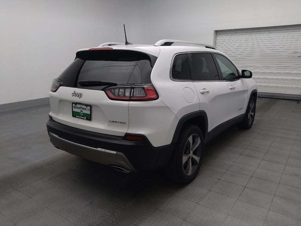 used 2019 Jeep Cherokee car, priced at $17,495