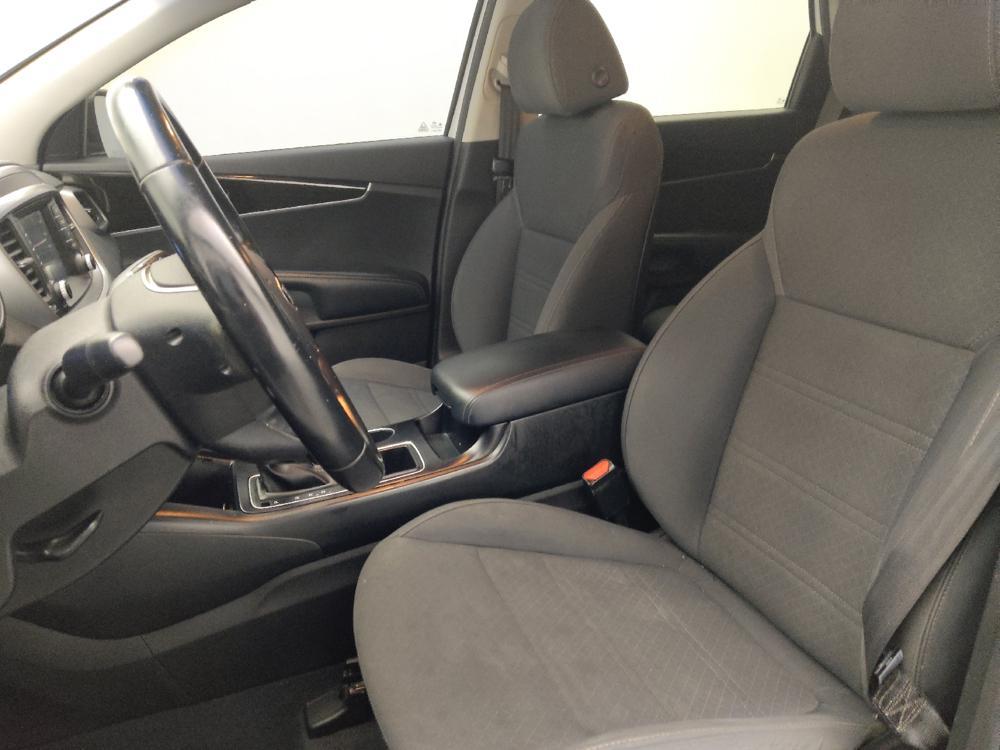 used 2019 Kia Sorento car, priced at $16,095