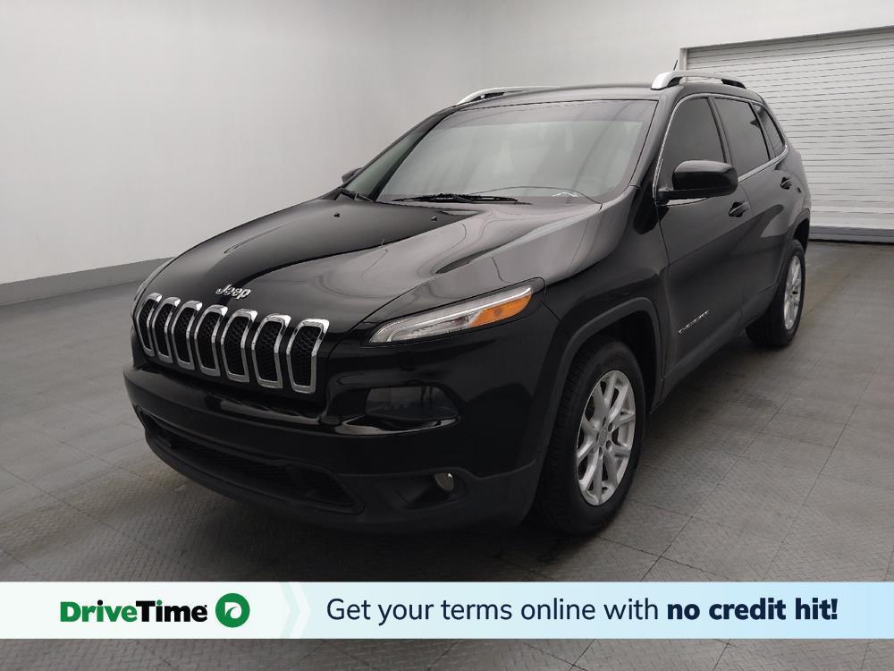 used 2018 Jeep Cherokee car, priced at $14,295